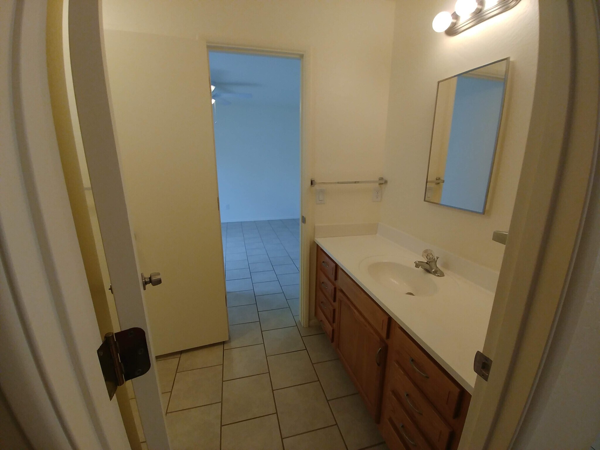 Building Photo - 89 E Cliff House Dr