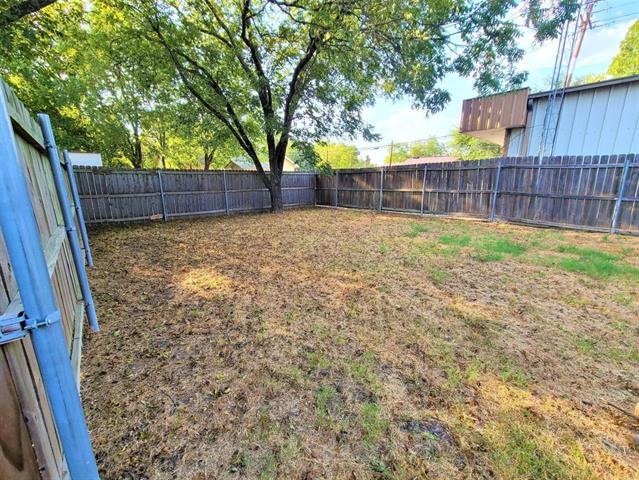 Building Photo - 4504 Stonewall St