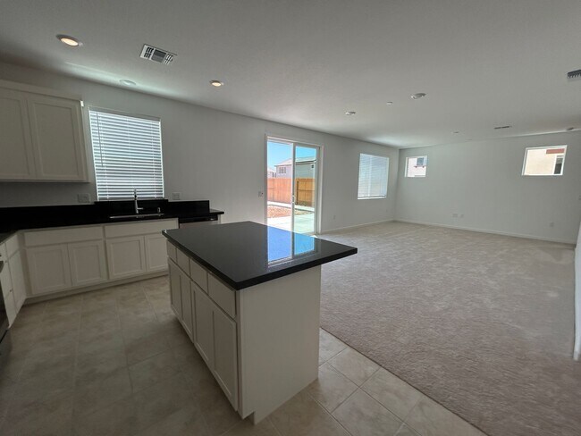 Building Photo - Brand New Build in Great Location and New ...