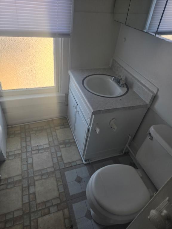 Building Photo - 708 1/2 S Galena-708 1/2 S Galena