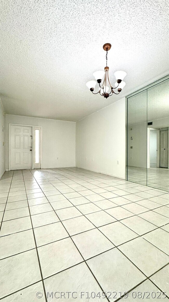 Building Photo - 2125 NW 77th Way