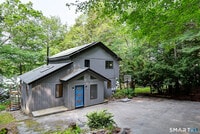Building Photo - 96 Indian Spring Rd