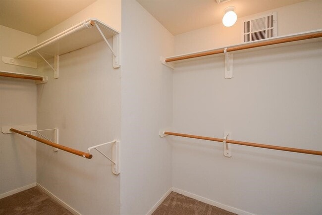 Building Photo - 5819 Mitre Peak Ln