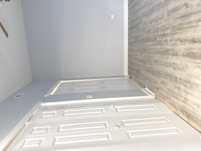 Building Photo - 2442 N Lawndale Ave