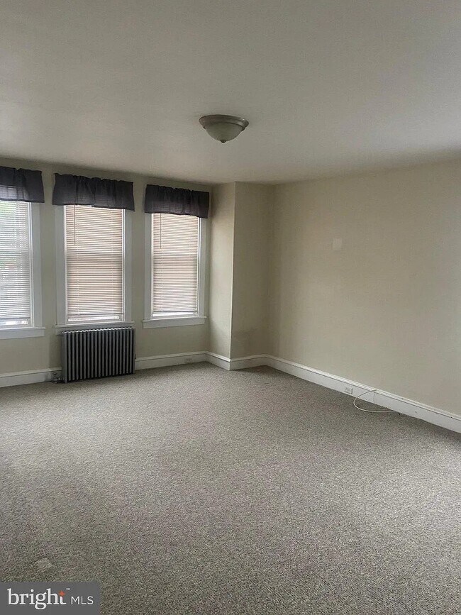 Building Photo - 148 Haddon Ave