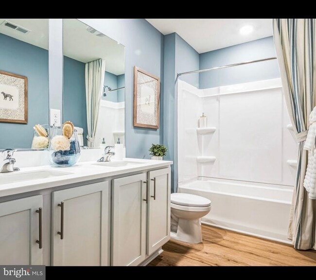 Building Photo - 123 Malibu Dr