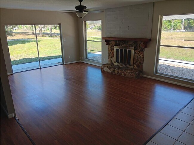 Building Photo - 20820 Chisholm Trail