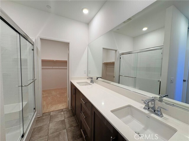 Building Photo - 8439 Bickmore Ave