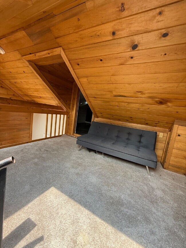 Building Photo - "Charming 2-Bed, 2-Bath Oasis in Denver’s Vibrant Locale – 1,313 Sq. Ft. of Cozy Elegance!"