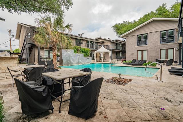 Building Photo - 7809 Meadow Park Dr