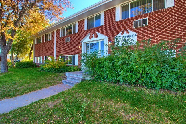 Building Photo - The Vermont