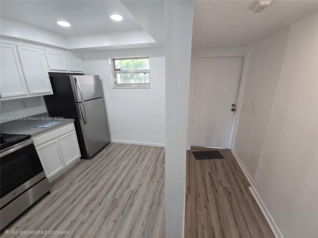 Building Photo - 8735 Ramblewood Dr