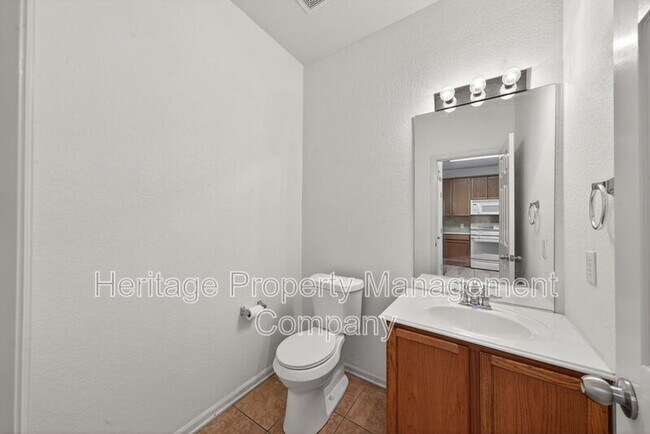 Building Photo - 2642 Grayson Way