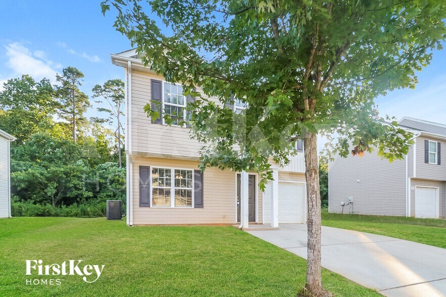 Building Photo - 7429 Hidden Creek Dr