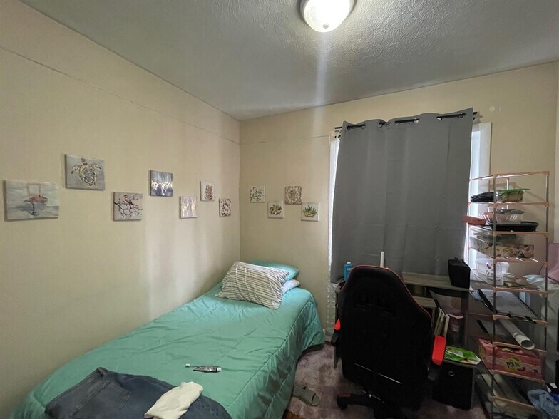 Building Photo - 227 Boston Ave