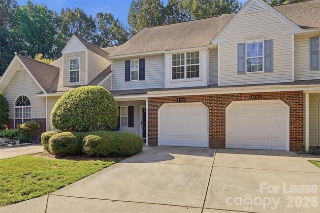 Building Photo - 8144 Christmas Ct