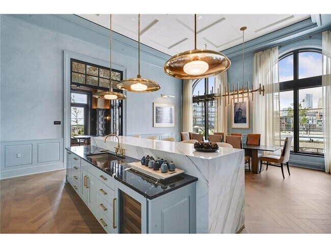 Building Photo - 1111 W River Pkwy