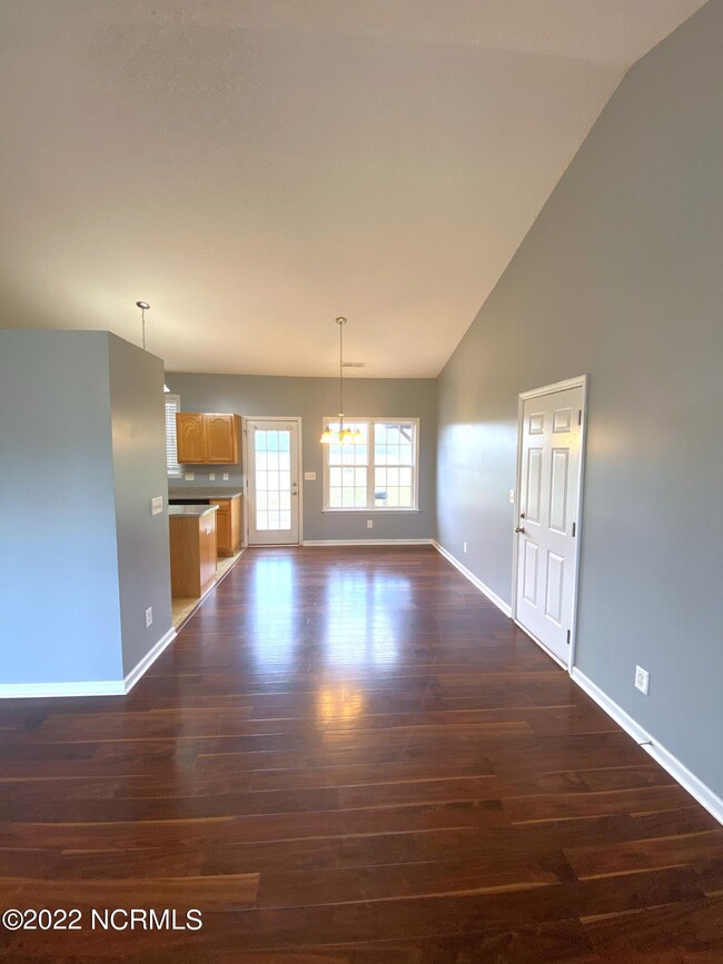 Building Photo - 125 Hardin Dr