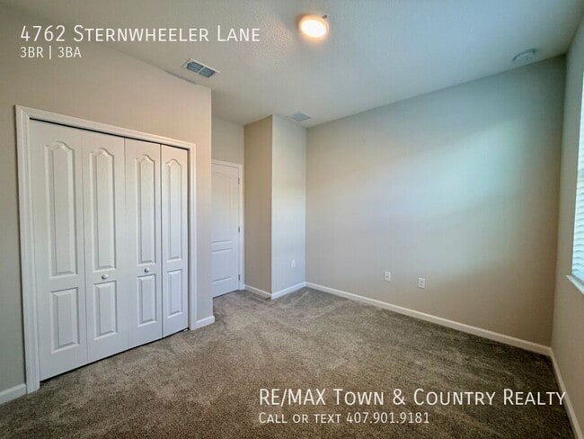 Building Photo - 4762 Sternwheeler Ln