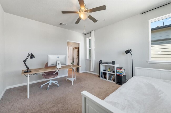 Building Photo - 9015 Cattle Baron Path