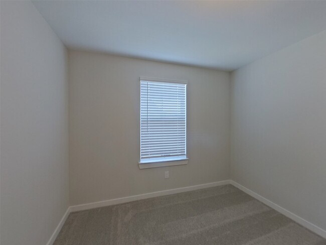 Building Photo - 22819 Terrazzo Dr