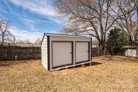 Building Photo - 3166 Sigmon St