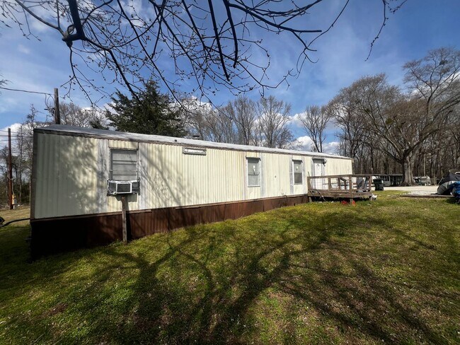 Primary Photo - Commerce Park North