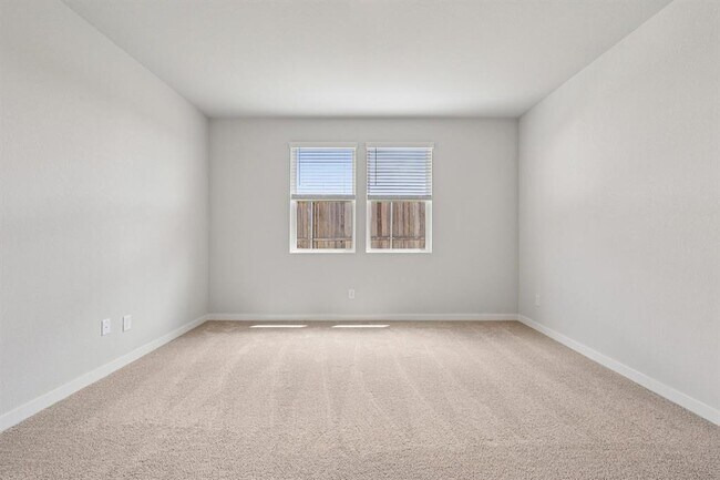 Building Photo - 113 Cutleaf Cv