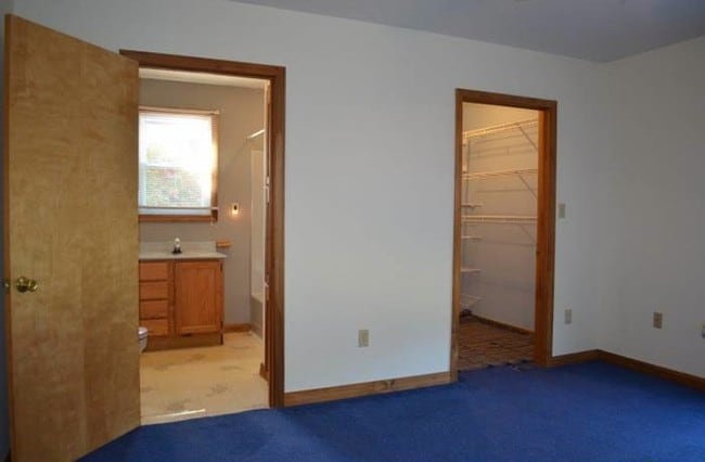 Building Photo - 4444 Coe Rd