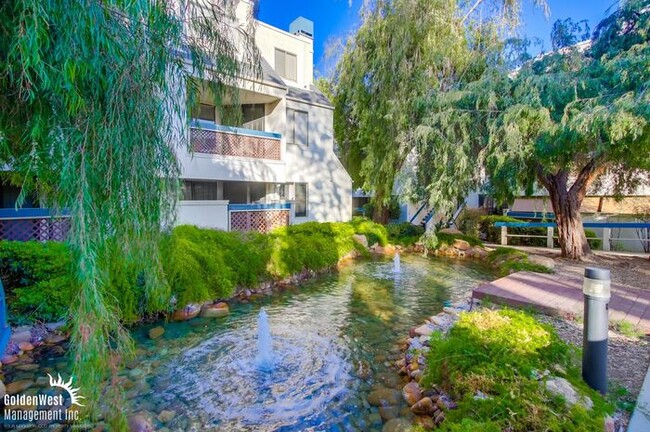 Primary Photo - Updated 2Bdm 2Ba Condo in the Creekwood Co...