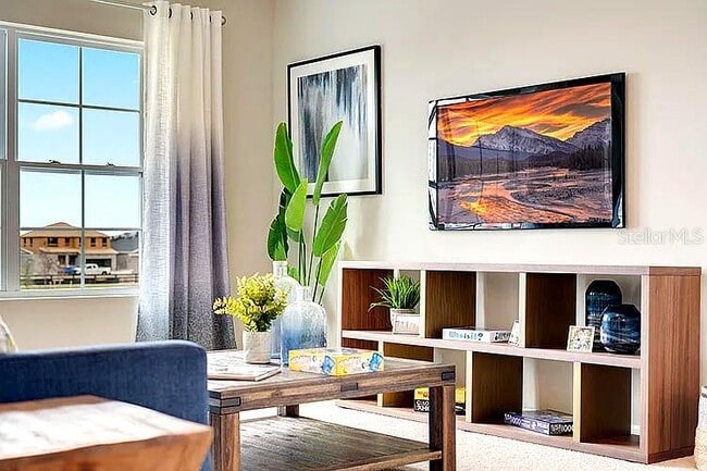 Building Photo - 2030 Maple Ridge Dr