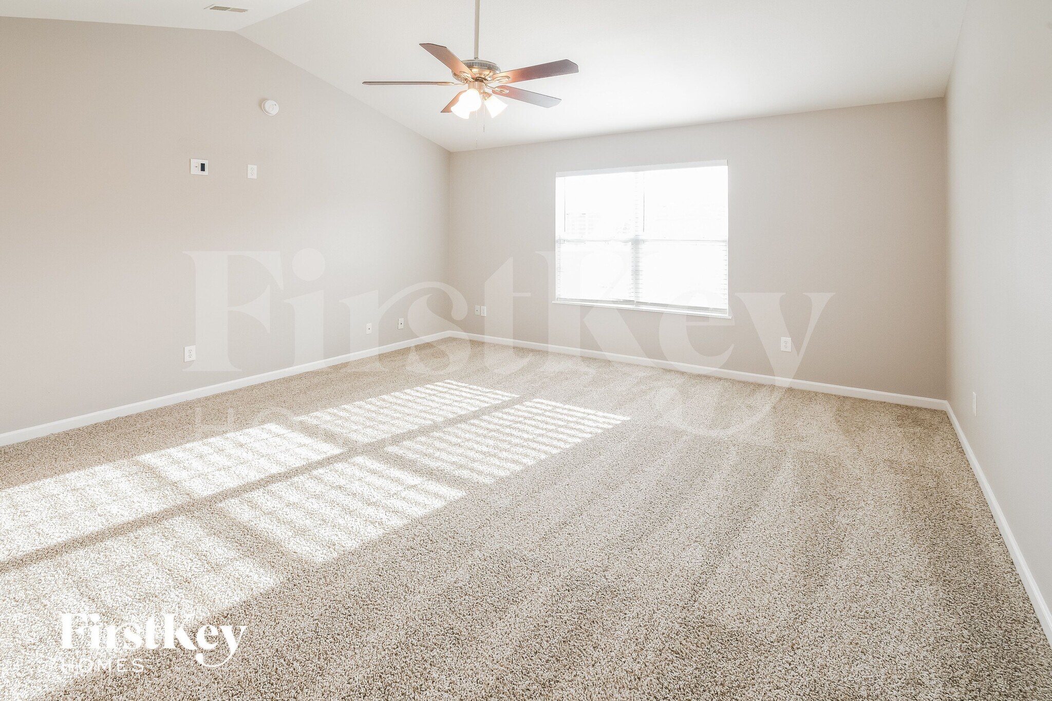 Building Photo - 2334 Layton Park Dr