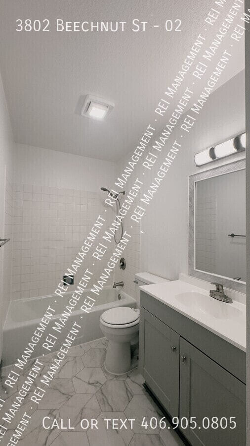 Building Photo - 3802 Beechnut St