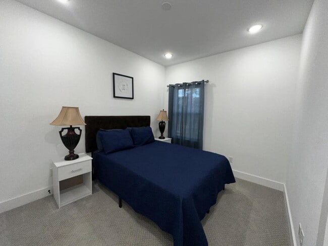 Building Photo - 1711 Ruth St