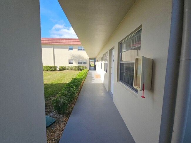 Building Photo - OOH-LA-LA ! Vero Beach Rentals. Vero Beach Rent, LLC and Property Management Company