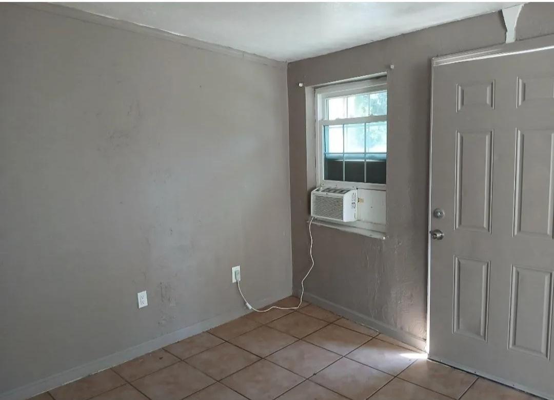 Building Photo - 6232 62nd Ave N