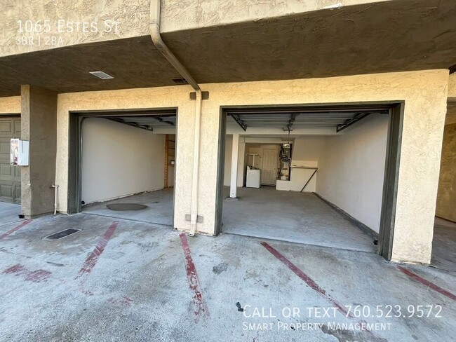 Building Photo - 1065 Estes St