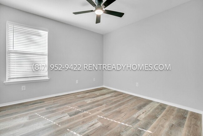 Building Photo - 1508 Pine Ln