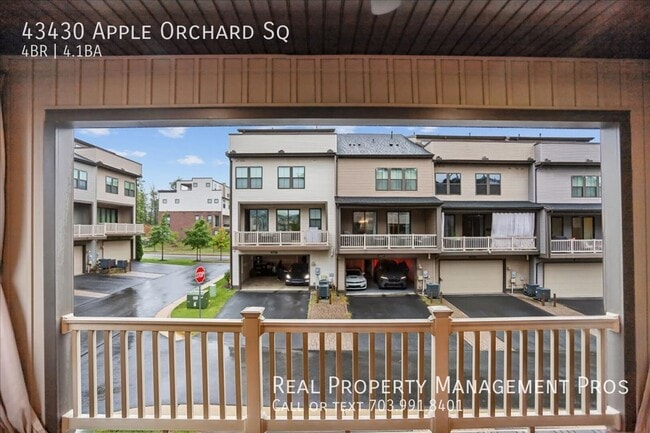 Building Photo - 43430 Apple Orch Sq