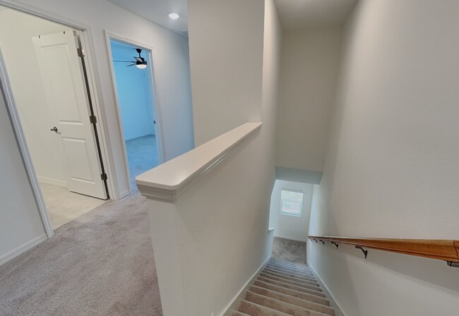 Building Photo - 4830 Revolutionary Wy
