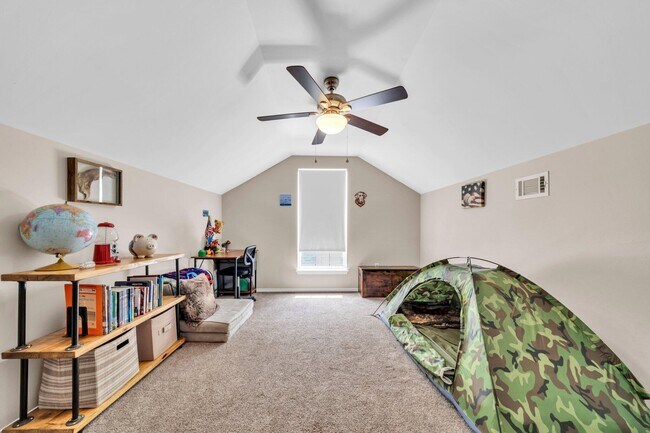 Building Photo - 4559 Castlewood Ln