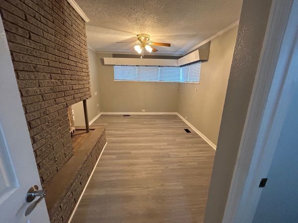 Building Photo - Lenoir City 3bd/2.5ba brick ranch with lar...
