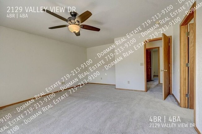 Building Photo - 2129 Valley View Dr