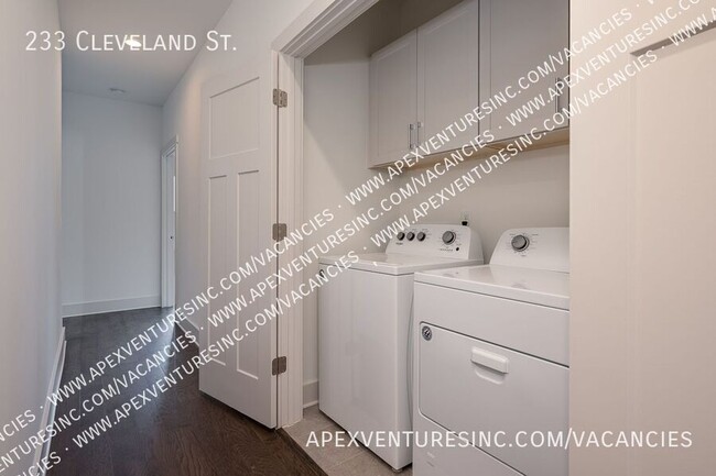 Building Photo - Beautiful New build in Cleveland Park (Dow...