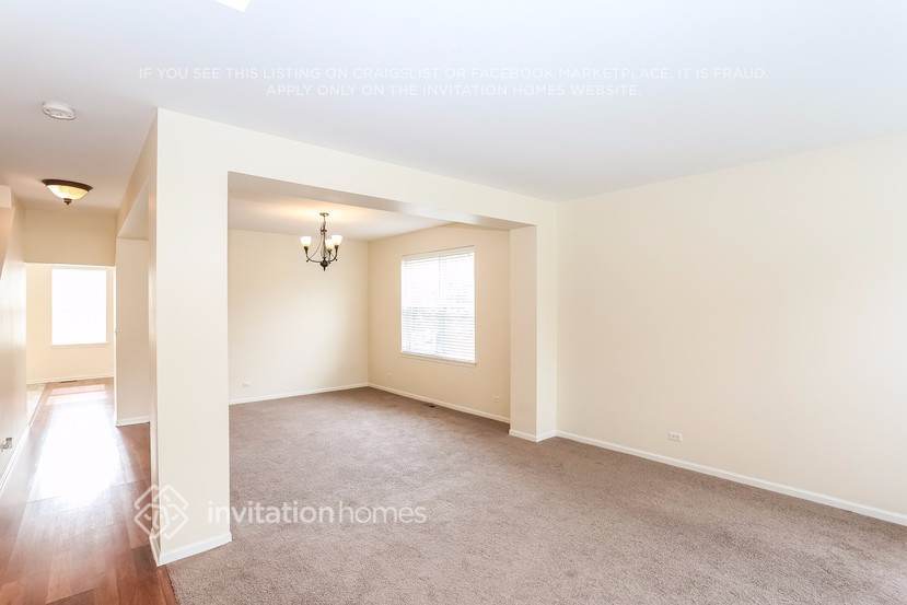 Building Photo - 3031 Chalkstone Ave