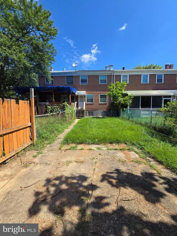 Building Photo - 712 Mansfield Rd