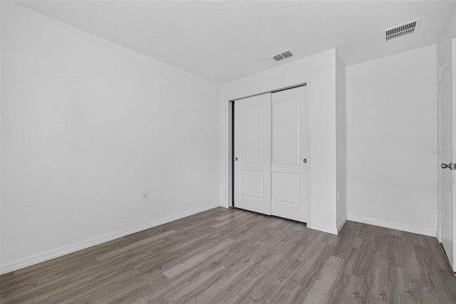 Building Photo - 1097 Augustus Dr