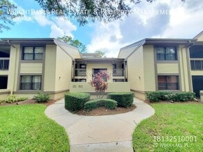 Building Photo - 20 Woodlake Pl