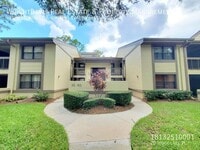 Building Photo - 20 Woodlake Pl