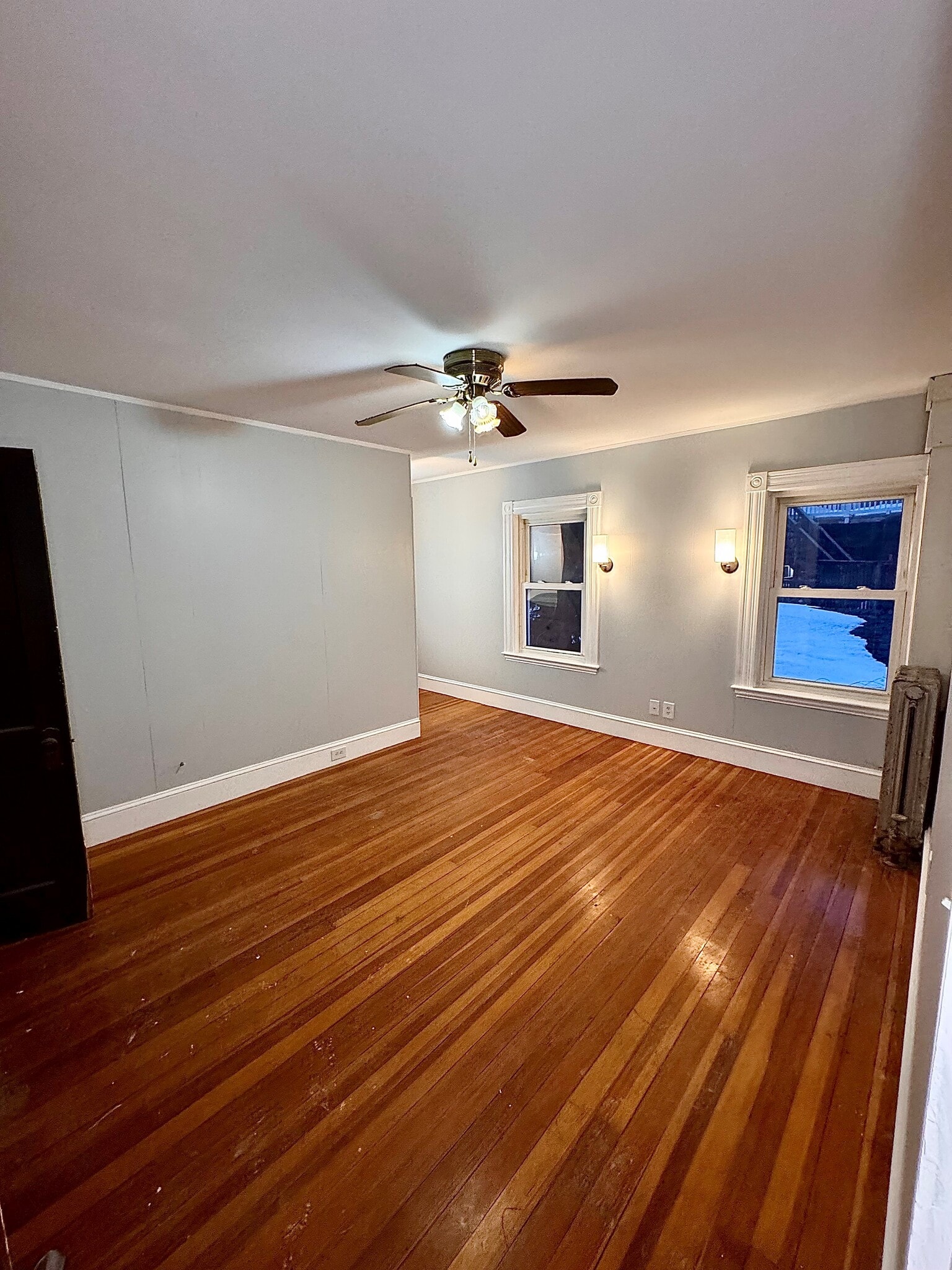 Building Photo - 24 Chapman St